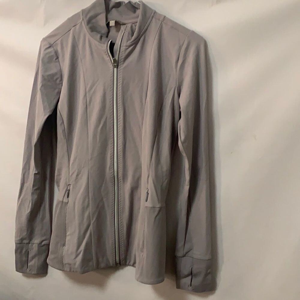 ATHLETA ATHLETIC RIB TRIM TOP SIZE M‎